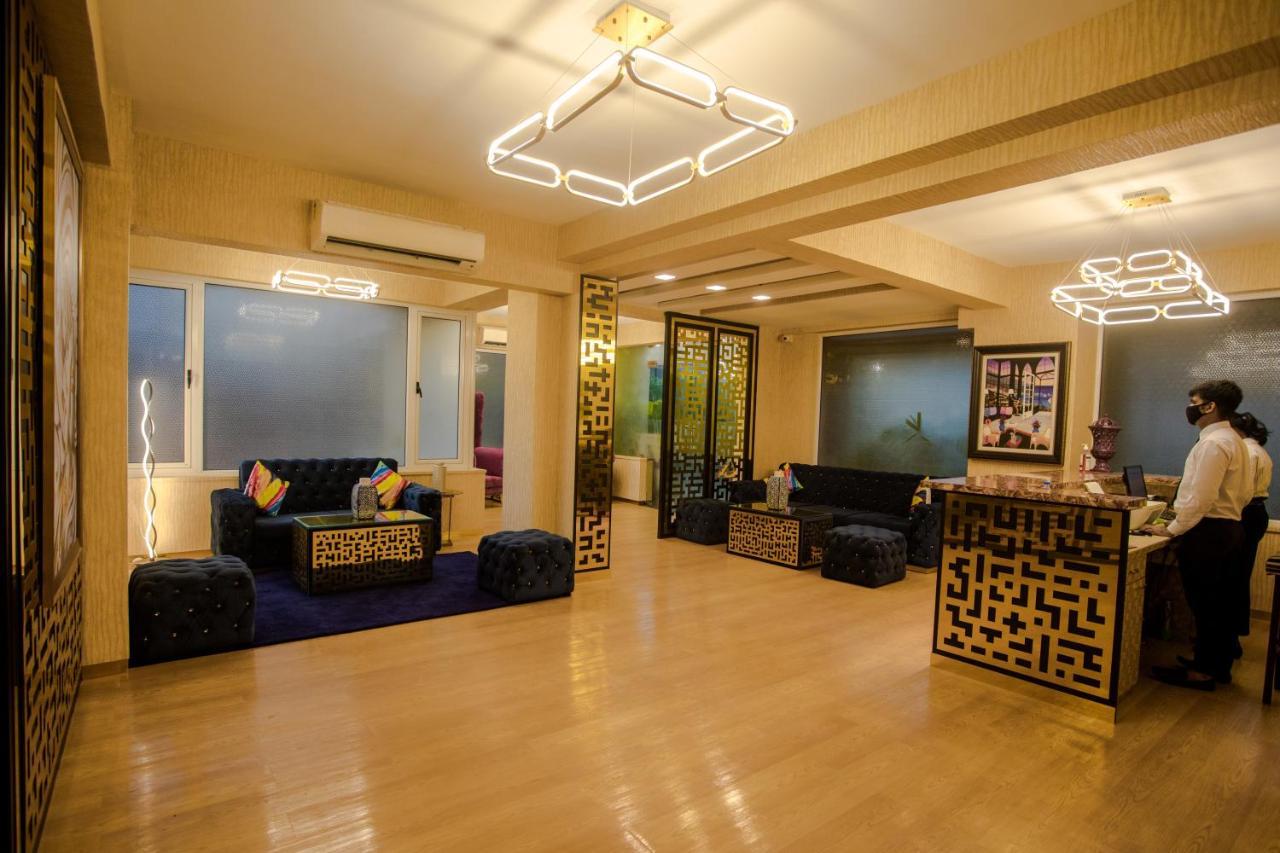 Encore Suites Goa Pangim Exterior foto